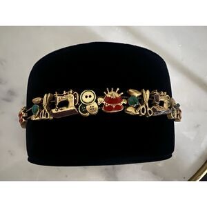 Vintage Bracelet Seamstress Sewing Machine Buttons Slide Charms Goldtone 7.5”